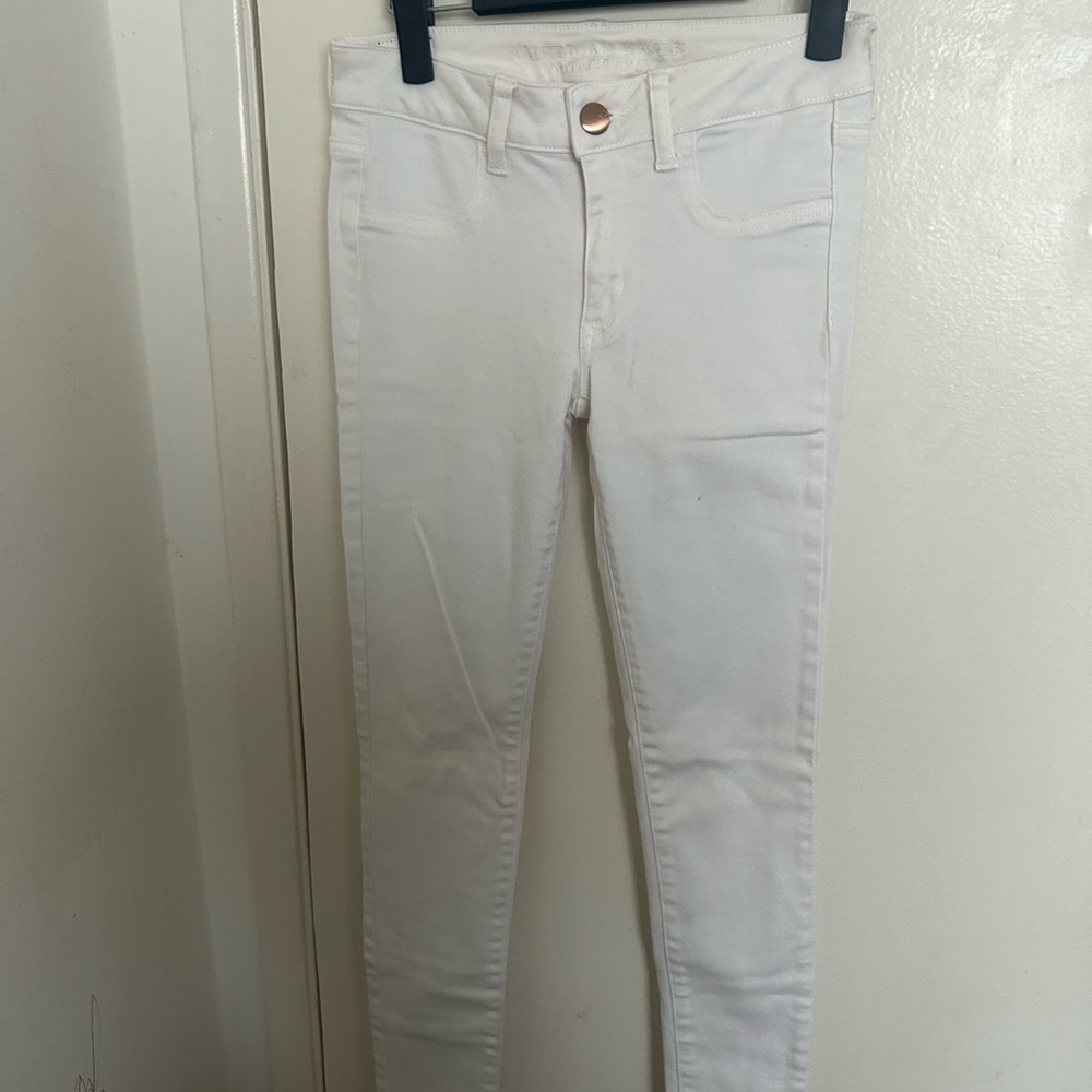 American Eagle Outfitters Super Stretch White Jeans